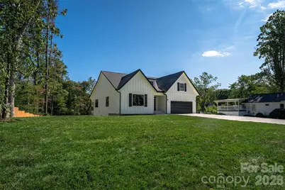 808 Maybank Drive, Hendersonville, NC 28739 - Photo 31
