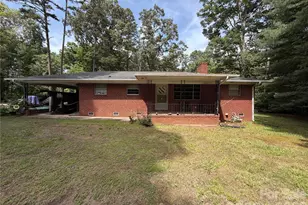 3832 Dallas Cherryville Hwy, Bessemer City, NC 28016 - Photo 1