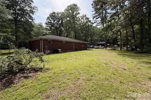 3832 Dallas Cherryville Hwy, Bessemer City, NC 28016 - Photo 5