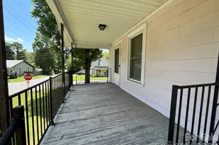 208 Bell St, Mount Holly, NC 28120 - Photo 3