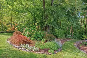 105 Welwyn Ln, Asheville, NC 28805 - Photo 5