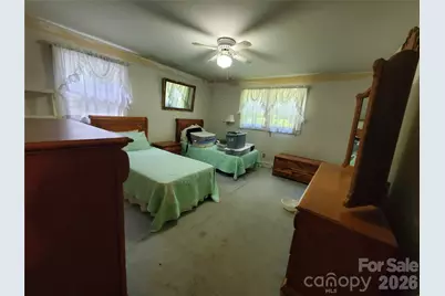 886 Hanging Rock Road, Spruce Pine, NC 28777 - Photo 25