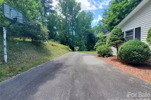 886 Hanging Rock Rd, Spruce Pine, NC 28777 - Photo 13