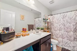 204 Kingston Drive, Mount Holly, NC 28120 - Photo 33