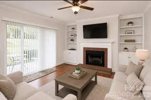 3206 Selwyn Farms Ln, Charlotte, NC 28209 - Photo 5