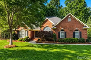 1032 Dan Maples Dr, Cramerton, NC 28032 - Photo 1