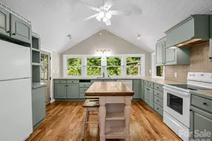 216 Aiken Rd, Rosman, NC 28772 - Photo 9