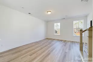 15337 Ballancroft Pkwy, Charlotte, NC 28277 - Photo 11