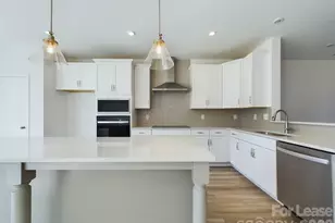 15337 Ballancroft Pkwy, Charlotte, NC 28277 - Photo 7