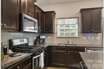 9836 Oak Barrel Lane, Charlotte, NC 28215 - Photo 13
