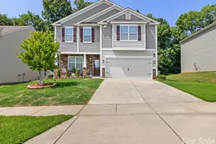 9836 Oak Barrel Ln, Charlotte, NC 28215 - Photo 1