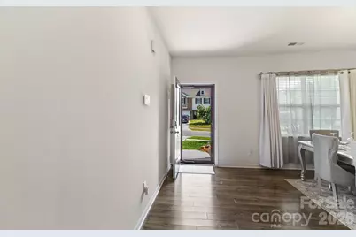 9836 Oak Barrel Lane, Charlotte, NC 28215 - Photo 5