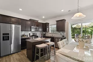 9836 Oak Barrel Ln, Charlotte, NC 28215 - Photo 9