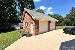 3831 Amarillo Dr SW, Concord, NC 28027 - Photo 3