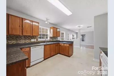 1968 8th Street Lane SE, Hickory, NC 28602 - Photo 15