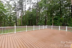 12819 Matisse Ln, Charlotte, NC 28215 - Photo 15
