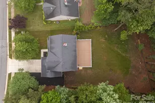 12819 Matisse Ln, Charlotte, NC 28215 - Photo 3
