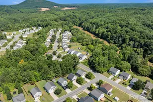 1429 River Run Rd, Lowell, NC 28098 - Photo 33