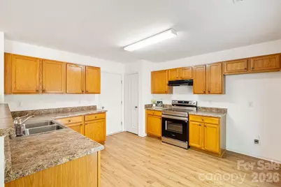 1429 River Run Road, Lowell, NC 28098 - Photo 11