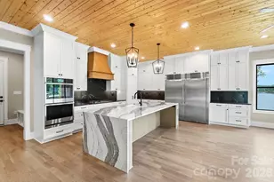 110 Zwilling Ct, Troutman, NC 28166 - Photo 9