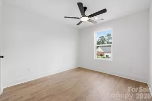 1735 Byrum St, Charlotte, NC 28216 - Photo 31