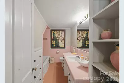 1670 Southwest Boulevard, Newton, NC 28658 - Photo 9