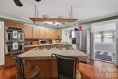 1670 Southwest Boulevard, Newton, NC 28658 - Photo 5
