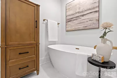 625 4th Street Drive NW, Hickory, NC 28601 - Photo 19