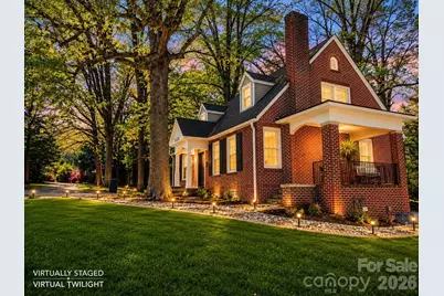 625 4th Street Drive NW, Hickory, NC 28601 - Photo 1