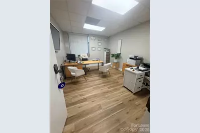10801 Johnston Road, Charlotte, NC 28226 - Photo 11