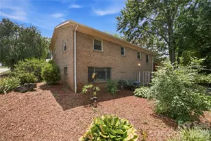 4821 Raleigh St, Conover, NC 28613 - Photo 43
