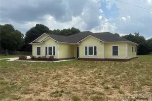 1038 Steel Bridge Rd, Mooresboro, NC 28114 - Photo 3