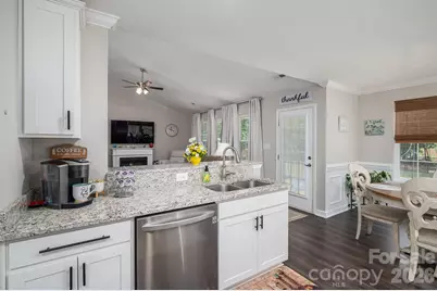 4164 S Olivers Cross Road, Newton, NC 28658 - Photo 13