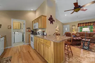 2916 Blanton Branch Rd, Sylva, NC 28779 - Photo 15