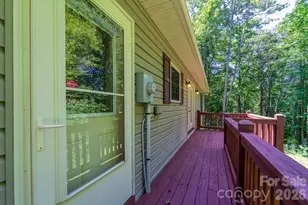 2916 Blanton Branch Rd, Sylva, NC 28779 - Photo 27
