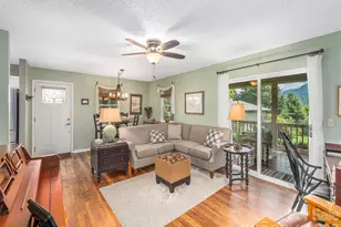 323 Hawks Crest Dr, Waynesville, NC 28786 - Photo 15