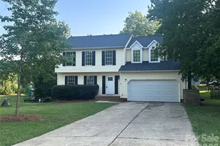 2000 Teresa Jill Dr, Charlotte, NC 28213 - Photo 1