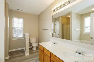 12850 Slade Castle Ct, Charlotte, NC 28273 - Photo 9
