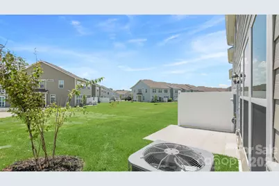 403 Creekview Road, Hendersonville, NC 28792 - Photo 33