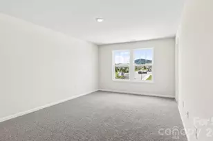 403 Creekview Rd, Hendersonville, NC 28792 - Photo 23