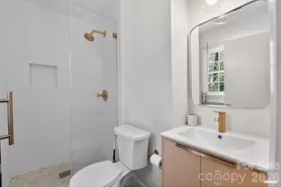 7107 Valley Haven Dr, Charlotte, NC 28211 - Photo 19