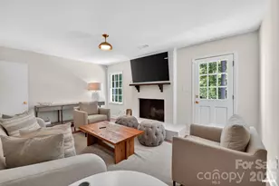 7107 Valley Haven Dr, Charlotte, NC 28211 - Photo 13