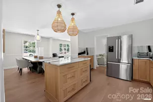 7107 Valley Haven Dr, Charlotte, NC 28211 - Photo 9
