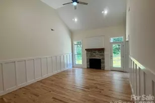 139 Maplewood Ct, Hudson, NC 28638 - Photo 3