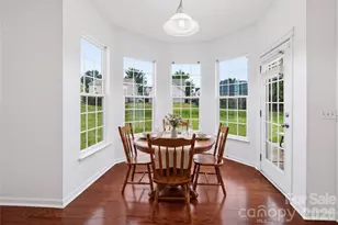 5226 Coffeeberry Ln, Charlotte, NC 28227 - Photo 9