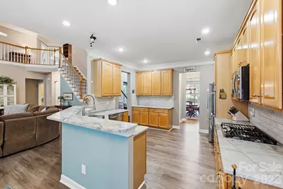 6121 Lostgate Lane, Waxhaw, NC 28173 - Photo 11