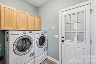 6121 Lostgate Ln, Waxhaw, NC 28173 - Photo 17