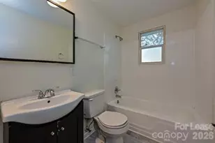 3426 Bonaire Dr, Charlotte, NC 28208 - Photo 9