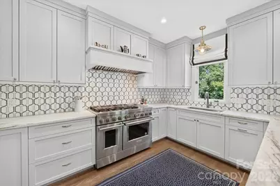 201 Hillside Avenue, Charlotte, NC 28209 - Photo 19