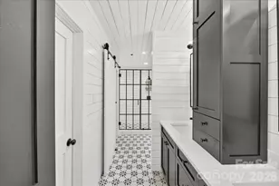 201 Hillside Ave, Charlotte, NC 28209 - Photo 31